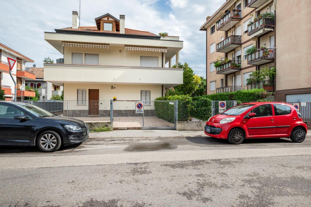 Padova Ospedali Apartment Экстерьер фото